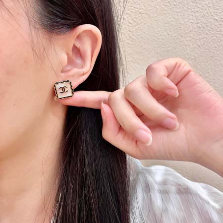 2026年2月2日入荷新品シャネルピアスギフト/誕生日/記念品/アクセサリーxin工場