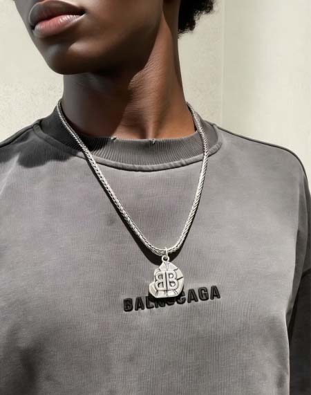 2026年2月3日入荷新品Balenciagaネックレスギフト/誕生日/記念品/アクセサリーxin工場