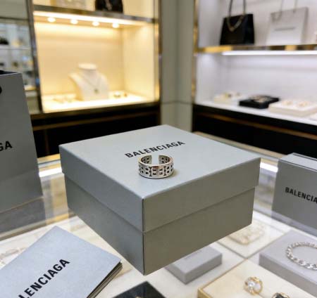 2026年2月3日入荷新品Balenciaga指輪ギフト/誕生日/記念品/アクセサリーxin工場