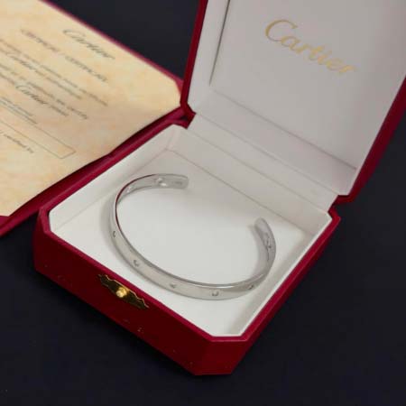 2026年2月3日入荷新品カルティエ腕輪/ブレスレットギフト/誕生日/記念品/アクセサリーxin工場