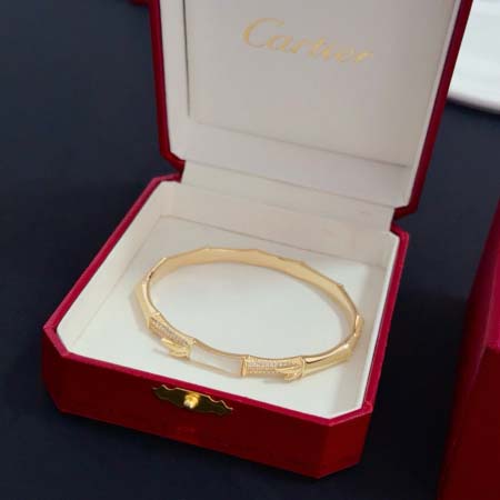 2026年2月4日入荷新品Cartier腕輪/ブレスレットギフト/誕生日/記念品/アクセサリーxin工場