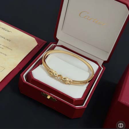 2026年2月4日入荷新品Cartier腕輪/ブレスレットギフト/誕生日/記念品/アクセサリーxin工場