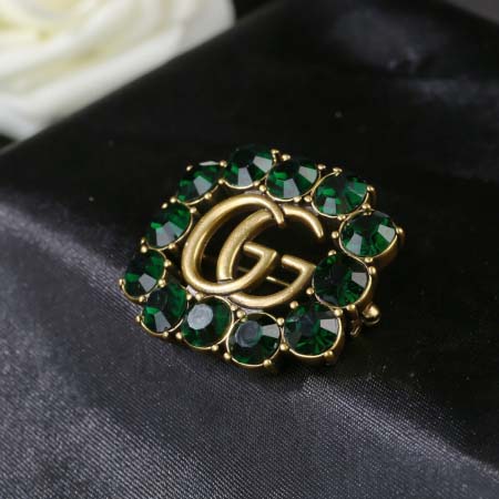 2026年2月5日入荷新品Gucciブローチギフト/誕生日/記念品/アクセサリーxin工場
