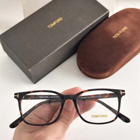 2026年2月11日新品TOM FORD原版復刻サングラスギフト/誕生日/記念品/アクセサリーXY工場