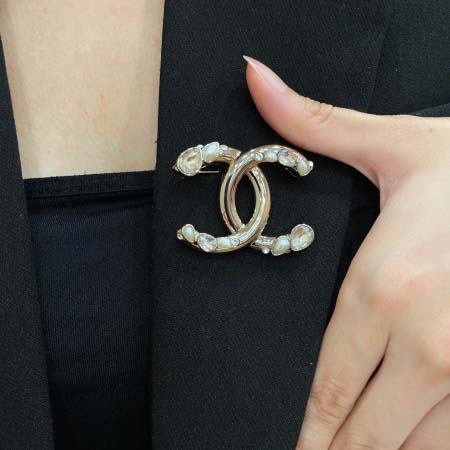 2026年2月2日入荷新品シャネルブローチギフト/誕生日/記...