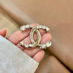 2026年2月2日入荷新品シャネルブローチギフト/誕生日/記念品/アクセサリーxin工場