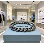 2026年2月3日入荷新品Balenciagaブレスレットギフト/誕生日/記念品/アクセサリーxin工場