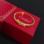2026年2月3日入荷新品カルティエ腕輪/ブレスレットギフト/誕生日/記念品/アクセサリーxin工場