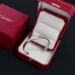 2026年2月3日入荷新品カルティエ腕輪/ブレスレットギフト/誕生日/記念品/アクセサリーxin工場