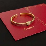 2026年2月3日入荷新品カルティエ腕輪/ブレスレットギフト/誕生日/記念品/アクセサリーxin工場