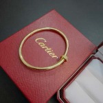 2026年2月3日入荷新品カルティエブレスレットギフト/誕生日/記念品/アクセサリーxin工場