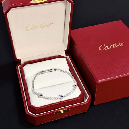 2026年2月3日入荷新品カルティエブレスレットギフト/誕生...