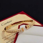 2026年2月4日入荷新品Cartier腕輪/ブレスレットギフト/誕生日/記念品/アクセサリーxin工場