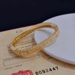 2026年2月4日入荷新品Cartier腕輪/ブレスレットギフト/誕生日/記念品/アクセサリーxin工場