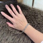 2026年2月4日入荷新品Cartierブレスレットギフト/誕生日/記念品/アクセサリーxin工場