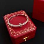 2026年2月4日入荷新品Cartier腕輪/ブレスレットギフト/誕生日/記念品/アクセサリーxin工場