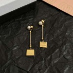 2026年2月5日入荷新品miumiuピアスギフト/誕生日/記念品/アクセサリーxin工場