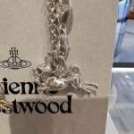 2026年2月5日入荷新品Vivienneネックレスギフト/誕生日/記念品/アクセサリーxin工場