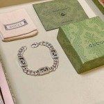 2026年2月5日入荷新品Gucciブレスレットギフト/誕生日/記念品/アクセサリーxin工場