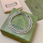2026年2月5日入荷新品Gucciブレスレットギフト/誕生日/記念品/アクセサリーxin工場