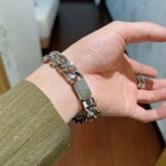 2026年2月5日入荷新品Gucciブレスレットギフト/誕生日/記念品/アクセサリーxin工場