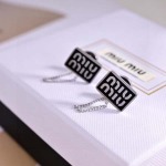 2026年2月5日入荷新品miumiuピアスギフト/誕生日/記念品/アクセサリーxin工場