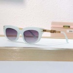 2026年2月11日新品MIUMIU原版復刻サングラスギフト/誕生日/記念品/アクセサリーXY工場