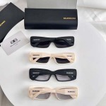 2026年2月11日新品BALENCIAGA原版復刻サングラスギフト/誕生日/記念品/アクセサリーXY工場