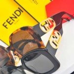 2026年2月19日新品FENDI原版復刻サングラスギフト/誕生日/記念品/アクセサリーXY工場