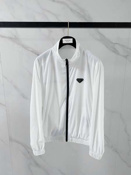 2026年3月6日入荷春秋新作Pradaジャケット高品質DH工場