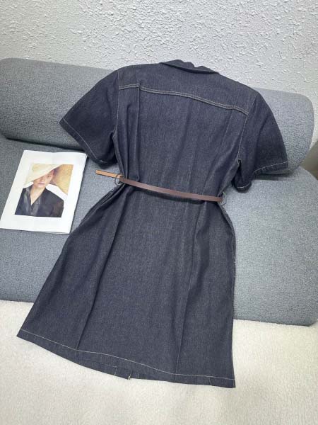 2026年3月9日入荷早春新作Prada女性用ファッション/誕生日プレゼント/贈り物 can工場