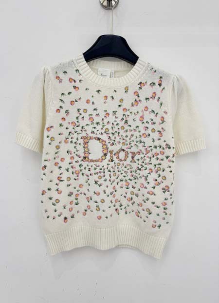 2026年3月21日入荷早春新作Dior 女性用ファッション/誕生日プレゼント/贈り物 can工場