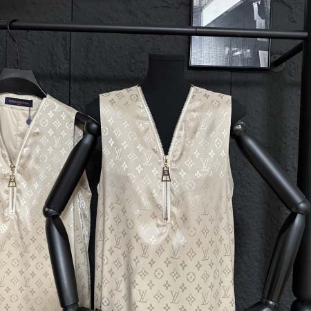 2026年3月21日入荷早春新作Louis Vuitton女性用ファッション/誕生日プレゼント/贈り物 can工場