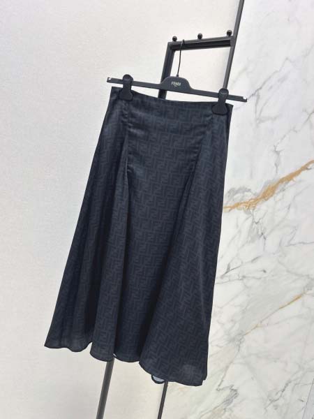 2026年3月22日入荷早春新作Fendi女性用ファッション/誕生日プレゼント/贈り物 can工場