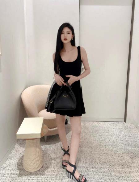 2026年3月22日入荷早春新作Dior女性用ファッション/誕生日プレゼント/贈り物 can工場