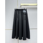 2026年3月22日入荷早春新作loewe女性用ファッション/誕生日プレゼント/贈り物 can工場