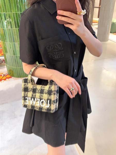 2026年3月22日入荷早春新作Loewe女性用ファッション...