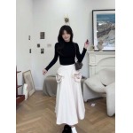 2026年3月22日入荷早春新作VALENTINOスカート女性用ファッション/誕生日プレゼント/贈り物 can工場