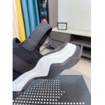 2026年5月8日入荷新品Dsquared2  カジュアルシューズ/スニーカー｜メンズ靴人気本革製ギフト/誕生日/TL工場