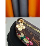 2026年8月8日新作入荷ヴィトン財布 人気の新作/誕生日プレゼント/ZC工場