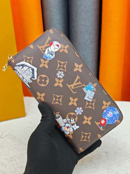 2026年8月8日新作入荷ヴィトン財布 人気の新作/誕生日プ...