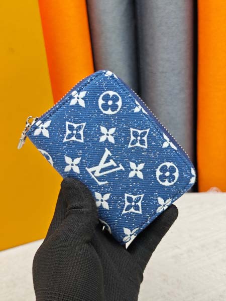2026年8月8日新作入荷ヴィトン財布 人気の新作/誕生日プ...