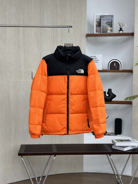 2026年9月22日秋冬新作The North Faceダウ...