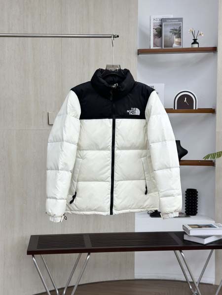2026年9月22日秋冬新作The North Faceダウ...