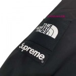 2022年8月人気新作入荷高品質SUPREME & The North Face アウター