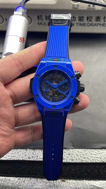 2022年原版復刻新作入荷 ウブロHublot 自動巻ムーブメント腕時計45mm