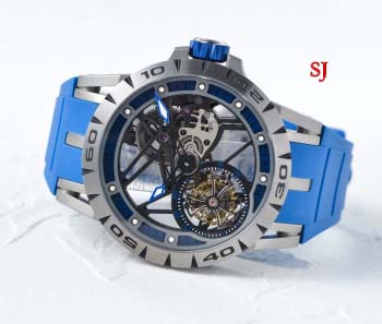 2022年原版復刻新作入荷 Roger Dubuis 自動巻ムーブメント腕時計45mm*13mm