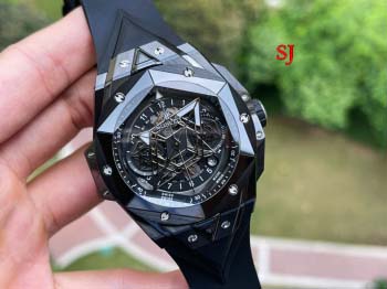 2022年原版復刻新作入荷 ウブロHublot 自動巻ムーブ...