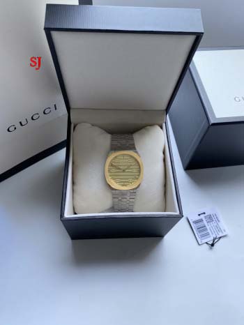 2022年原版復刻新作入荷GUCCI 石英ムーブメント腕時計...