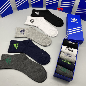 2022年10月秋冬新品  adidas  靴下5足セット